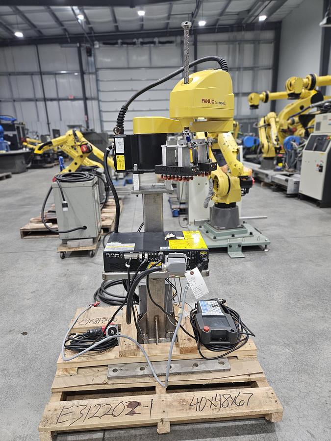Used Fanuc SR-6ia Industrial SCARA Robot With R-30ib Controller Plus