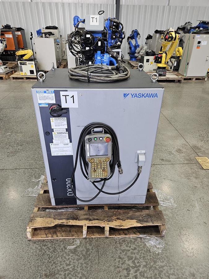 Used Yaskawa Motoman MH50-II Industrial Robot With DX200 Controller