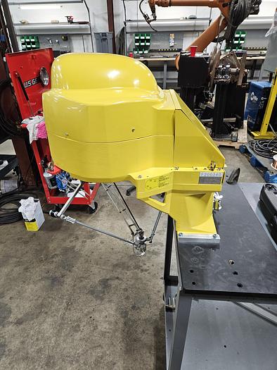 Used 2017 Fanuc M-1iA/0.5SL Industrial Spider Robot With R-30ib Controller