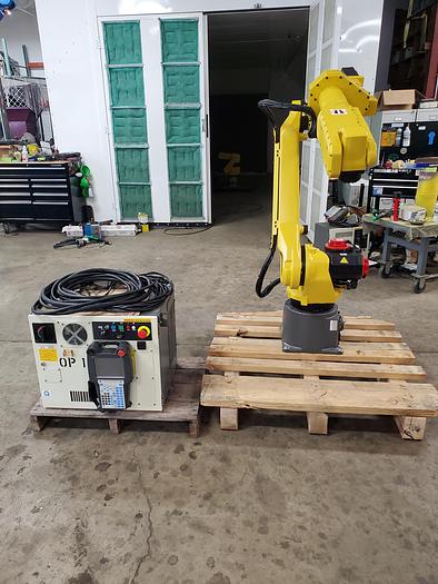 Refurbished Fanuc M-20ia/35M Industrial Robot With R-30ib Controller - Refurbished