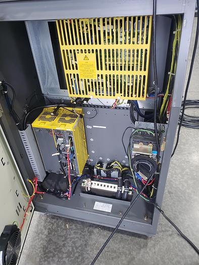 Used Fanuc M-900ia/260L Industrial Robot With R-30ia Controller