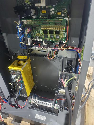 Used FANUC Arcmate 120ic Industrial Robot With R-30ia Controller - Low Hours