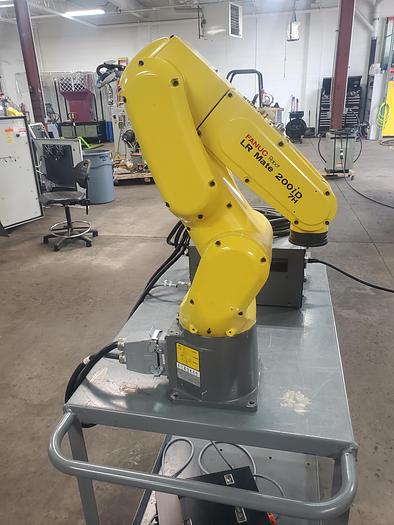 Used Fanuc LR Mate 200iD/7H Industrial Robot With R-30ib Controller