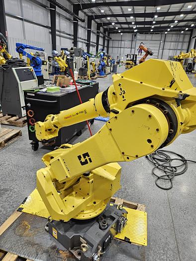 Used FANUC M-710ic/50 Industrial Robot with R-30ia Controller