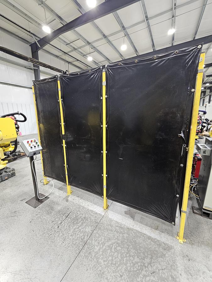 Used Complete FANUC Robotic Welding Cell W/ FANUC Arcmate 100ic/6l R-30ia Controller and Dual Tilt Rotate Positioners