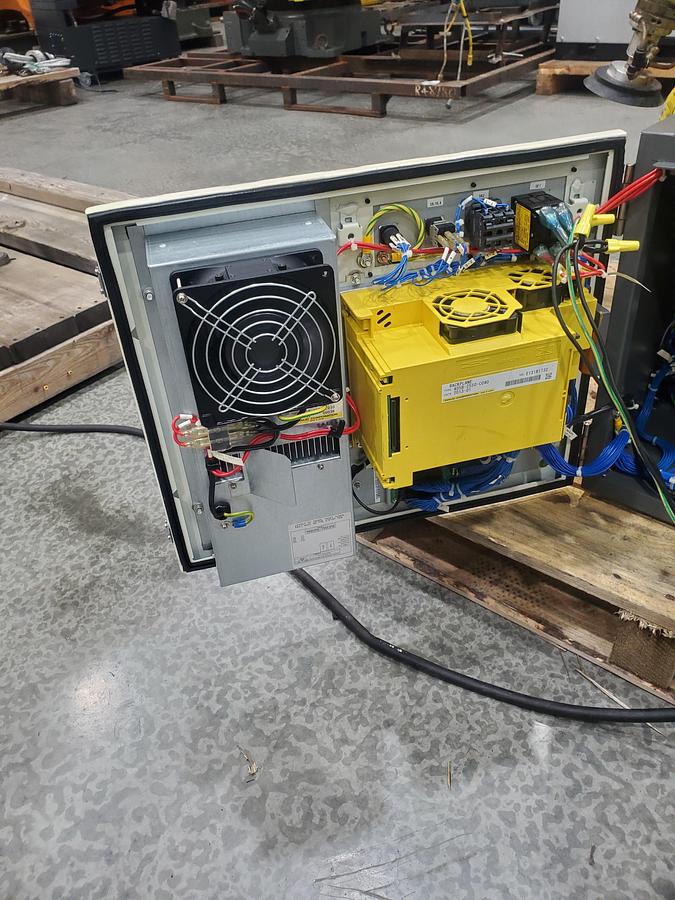Used Fanuc LR Mate 200iC/5L Industrial Robot With R-30ia Controller