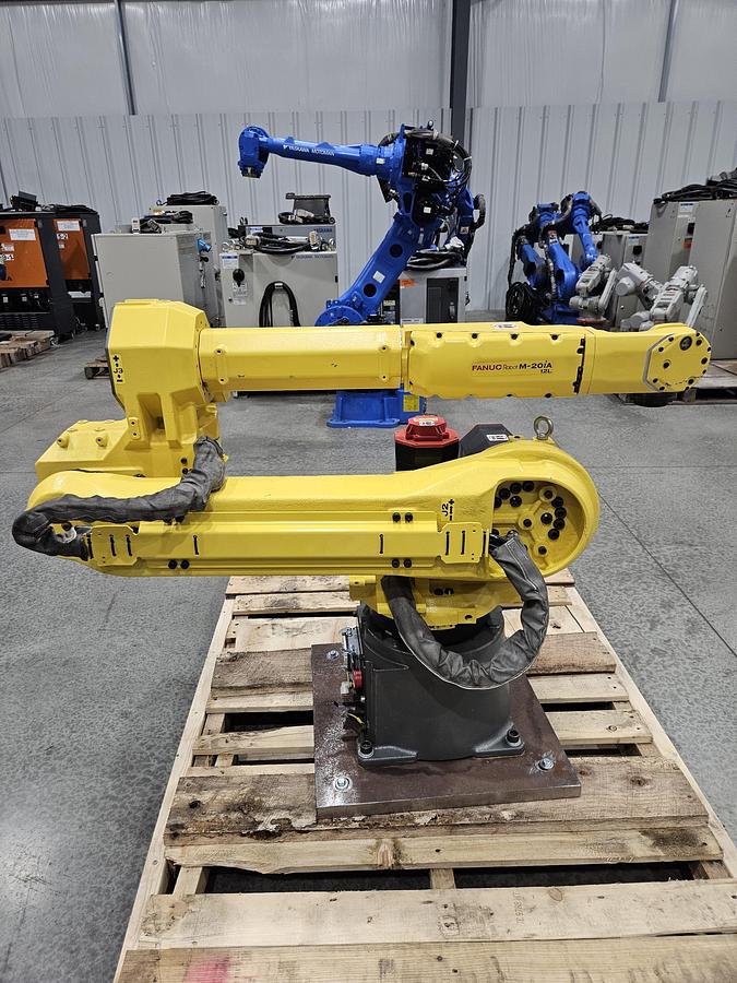 Used Fanuc M-20ia/12L Industrial Robot With R-30ib Controller