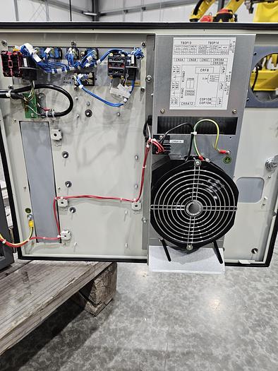 Used Fanuc M-10ia/12
