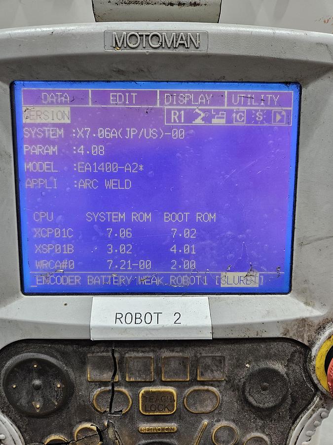 Used Yaskawa Motoman EA1400 Industrial Robot With XRC 2001 Controller