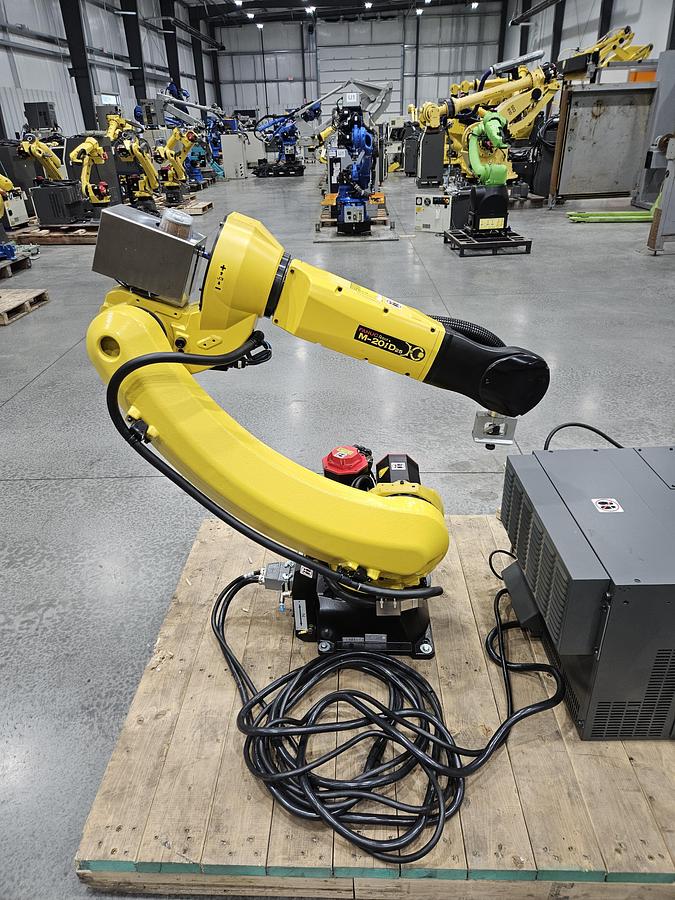 Refurbished Fanuc M-20id/25 (Arcmate 120id) Industrial Robot With R-30ib Plus Controller