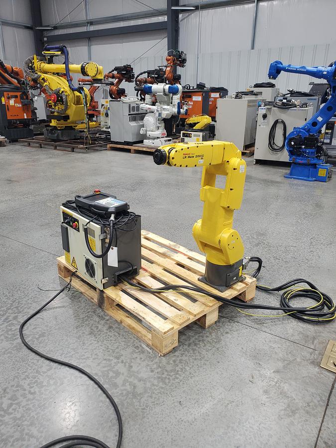 Used Fanuc LR Mate 200iC/5L Industrial Robot With R-30ia Controller