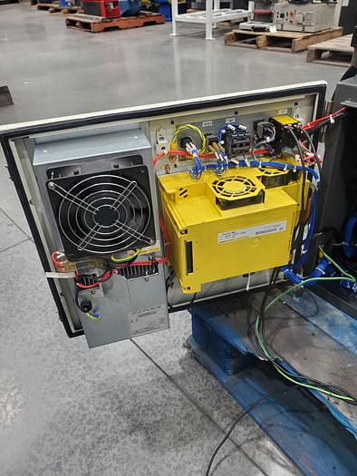 Used Fanuc LR Mate 200iC Industrial Robot With R-30ia Controller