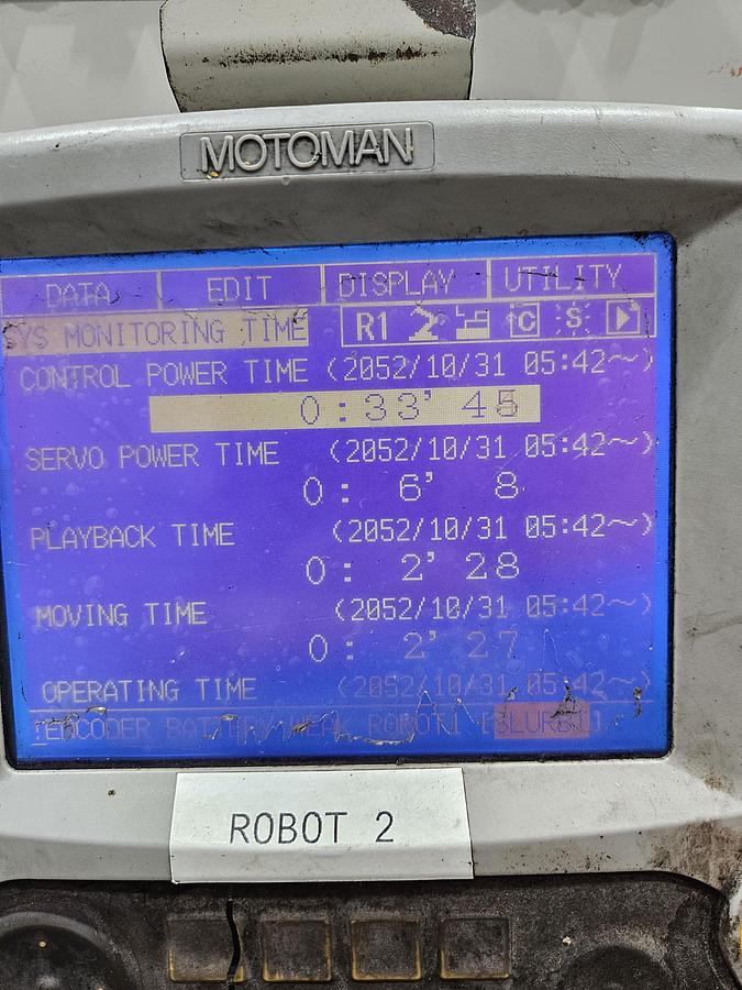 Used Yaskawa Motoman EA1400 Industrial Robot With XRC 2001 Controller