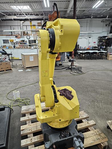 Used Fanuc M-710ic/70 Industrial Robot With R-30ib Controller - Very Low Hours