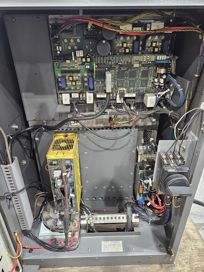 Used Fanuc M-710ib/45 Industrial Robot With R-J3ib Controller