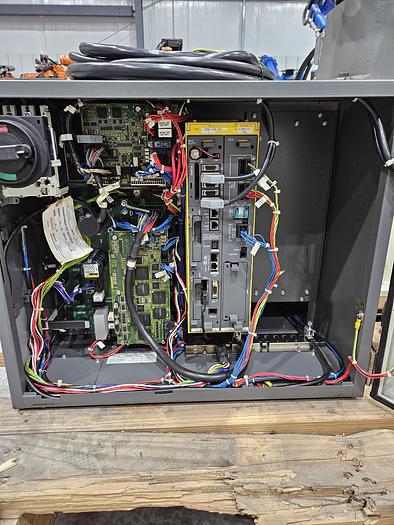 Used Fanuc M-10ia/12 Industrial Robot With R-30ib Controller