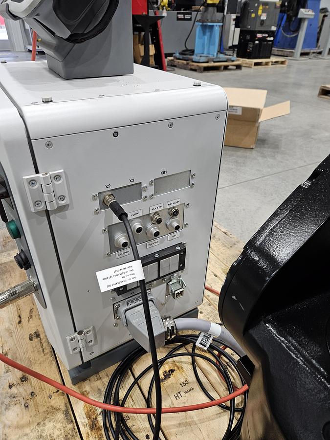 Used ABB IRB 1300-7/1.4 Industrial Robot With OmniCore C90XT Controller