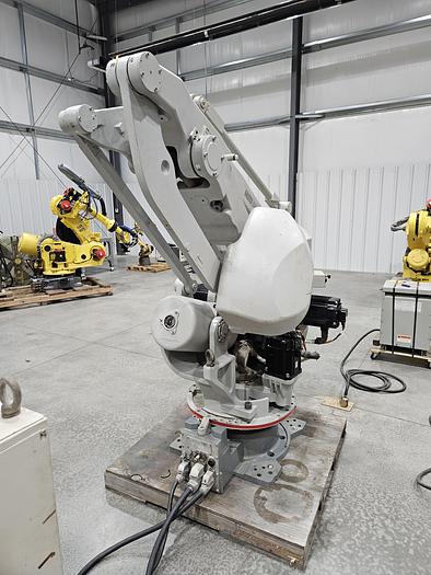 Used Yaskawa Motoman EPL300 Palletizing Robot with NX100 Controller