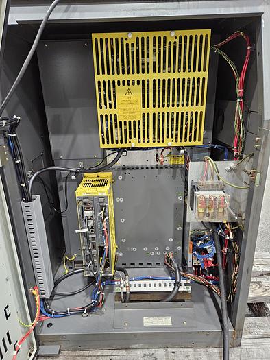 Used FANUC Arcmate 120ic Industrial Robot With R-30ia Controller