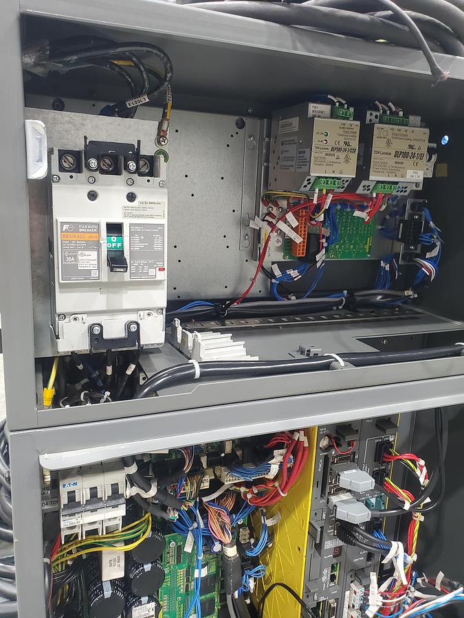 Used Fanuc M-900ia/260L Industrial Robot With R-30ib Controller