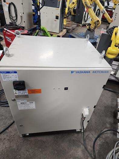 Used Yaskawa Motoman HP20D Industrial Robot With DX100 Controller