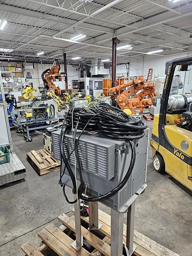 Used Fanuc M-410ib/140H Industrial Robot With R-30ib Controller