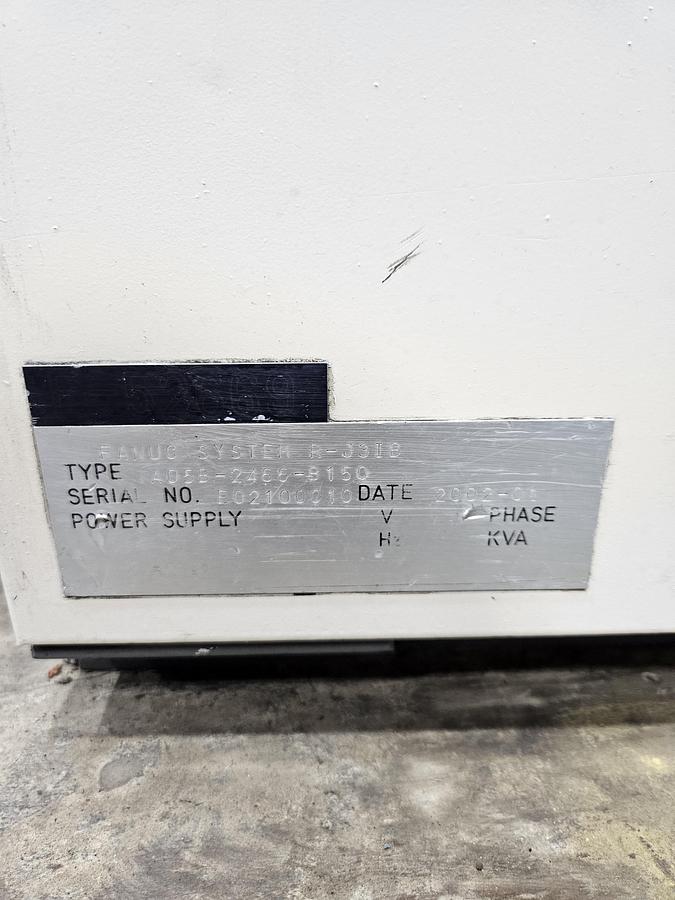 Used Fanuc M-710ib/45 Industrial Robot With R-J3ib Controller