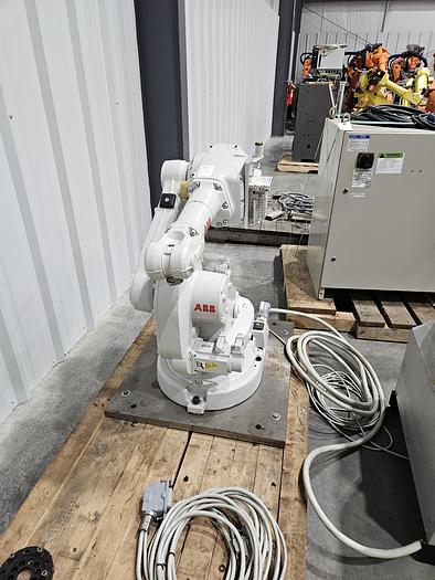 Used ABB IRB 1600-6/1.2 Industrial Robot With IRC5 Controller