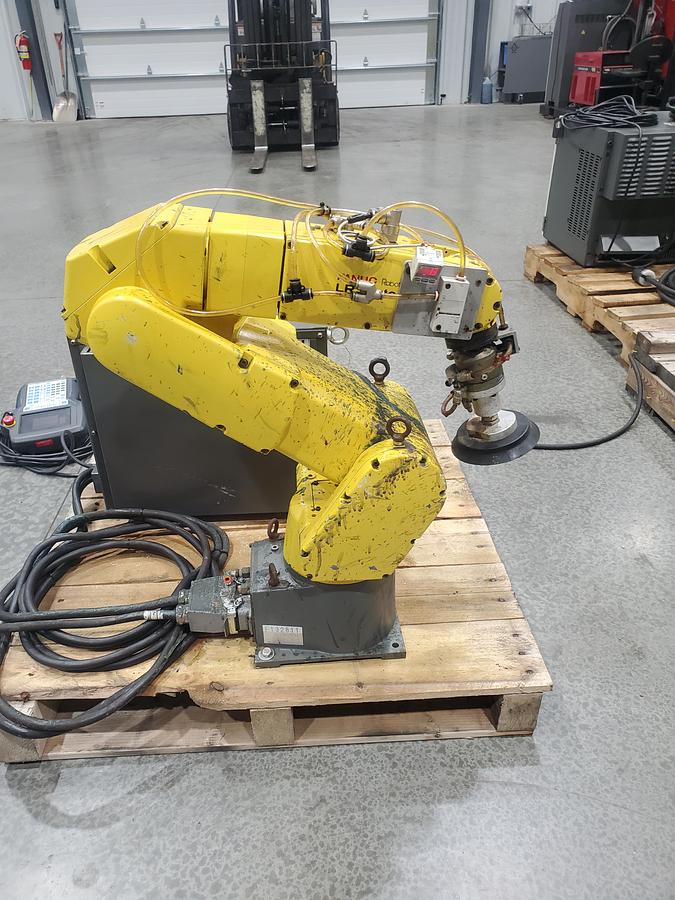 Used Fanuc LR Mate 200iC/5L Industrial Robot With R-30ia Controller