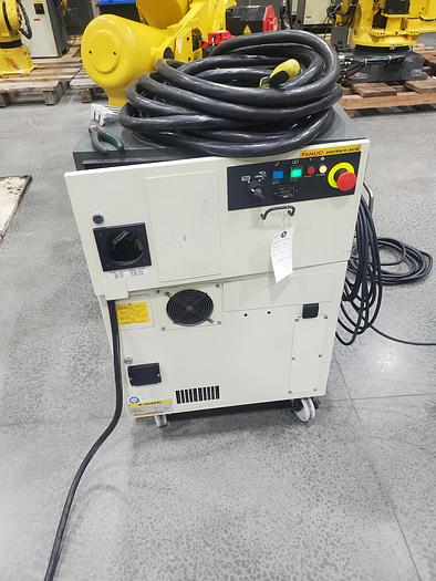 Used Fanuc R-2000ic/210F Industrial Robot With R-30ib Controller