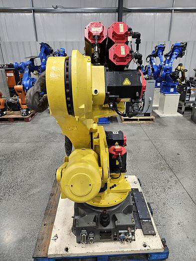 Used Fanuc R-2000ib/210F Industrial Robot With R-30ia Controller