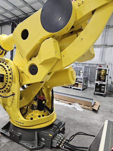 Used Fanuc M-2000ia/900L Industrial Robot With R-30ia Controller