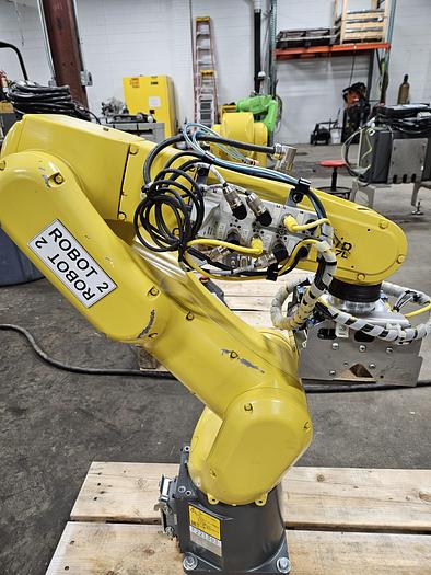 Used Fanuc LR Mate 200iD/7L Industrial Robot With R-30ib Plus Controller 