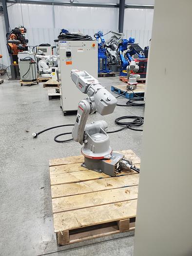 Used Yaskawa Motoman HP5 Industrial Robot With NX100 Controller