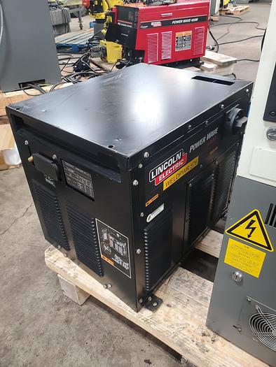 Used 2008 Fanuc Arcmate 100ic Industrial Robot with R-30ia Controller, Lincoln PW i400, and Cool Arc 40 - Only 25.5 Running Hours