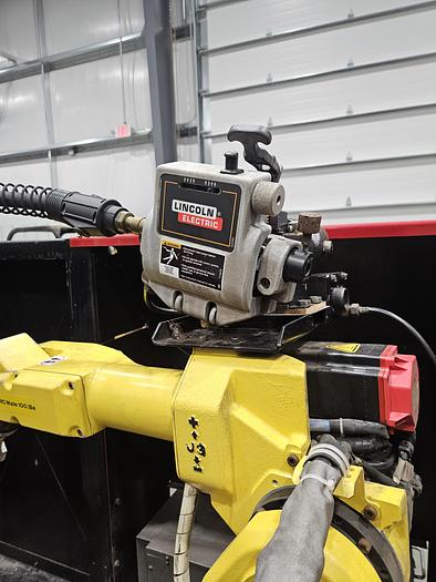 Used Fanuc Arcmate 120ib Industrial Welding Robot With R-30IA Controller