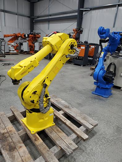 Used Fanuc Arcmate 120ib Industrial Welding Robot With R-J3IB Controller