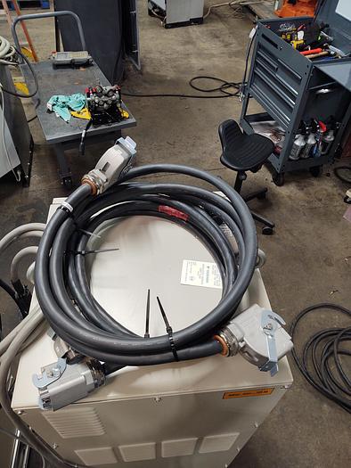 Used 2013 Yaskawa Motoman MH6-10 Industrial Robot with DX100 Controller