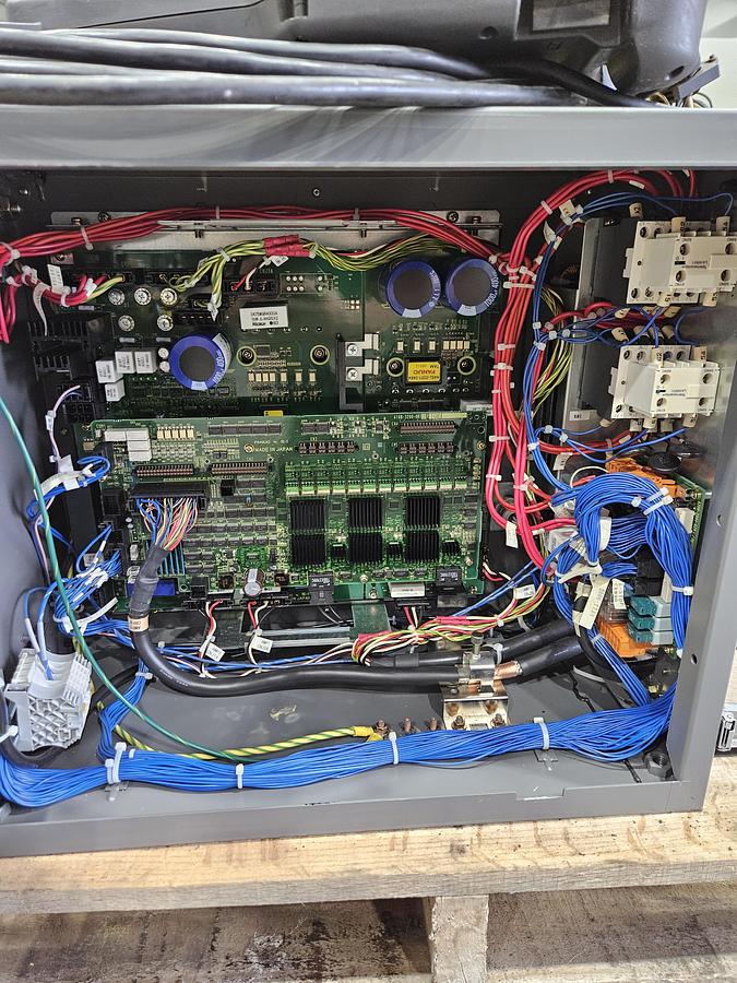 Used Fanuc LR Mate 200ic Industrial Robot With R-30ia Controller