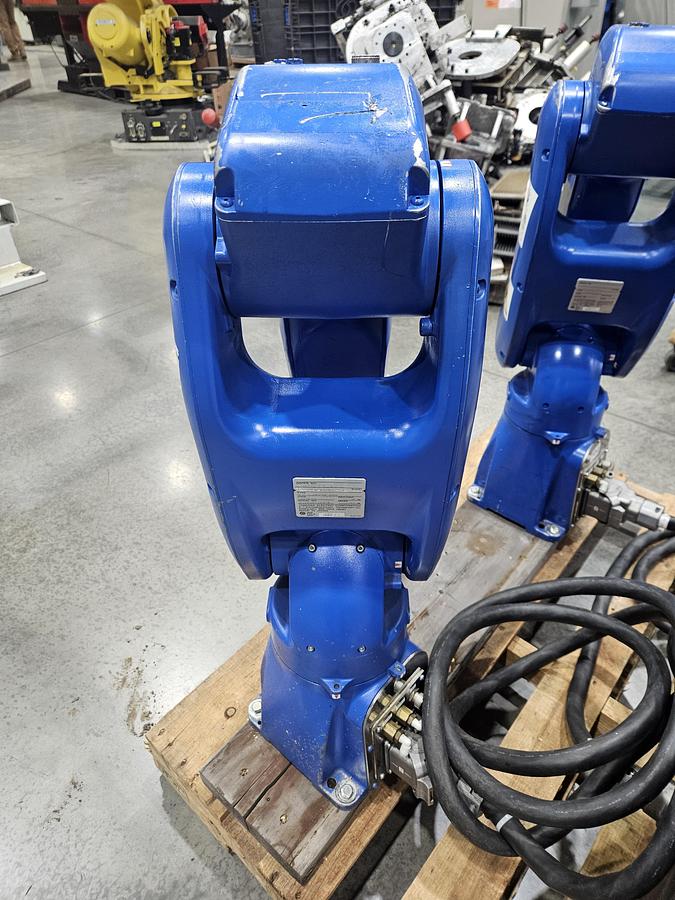 Used Dual Arm Yaskawa GP8 Industrial Robots W/ YRC1000 Controller
