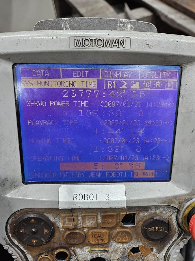 Used Yaskawa Motoman EA1400 Industrial Robot With XRC 2001 Controller