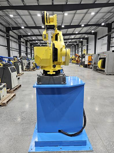 Used FANUC M-710ic/50 Industrial Foundry Robot with R-30ib Controller 