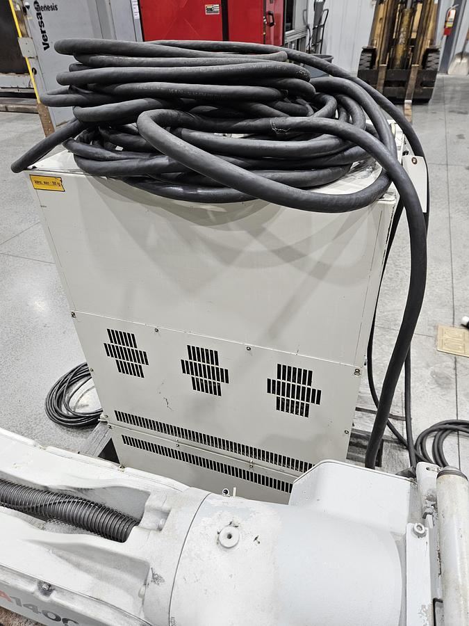 Used Yaskawa Motoman EA1400 Industrial Robot With XRC 2001 Controller