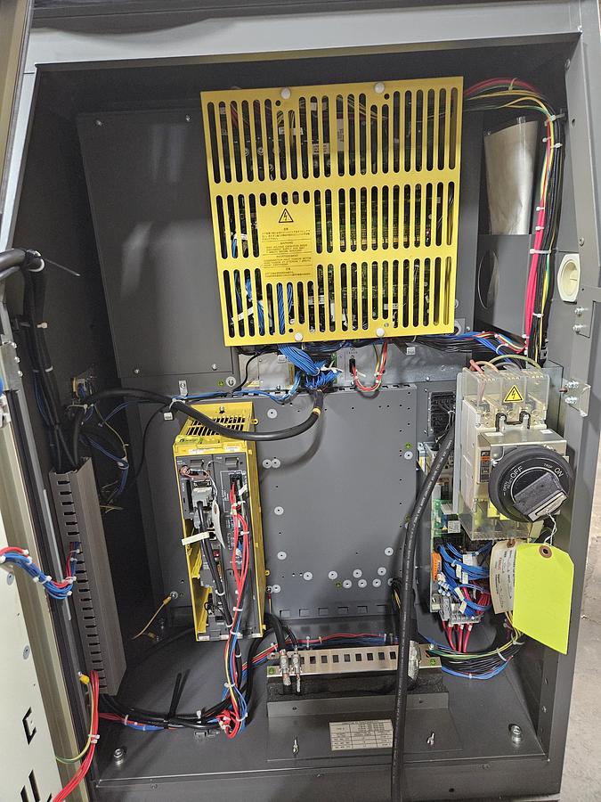 Used Fanuc R-2000ib/210F Industrial Robot With R-30ia Controller