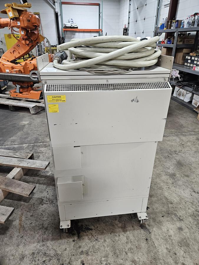 Used ABB IRB 6650S-200/3.0 Industrial Robot With S4C Plus Controller