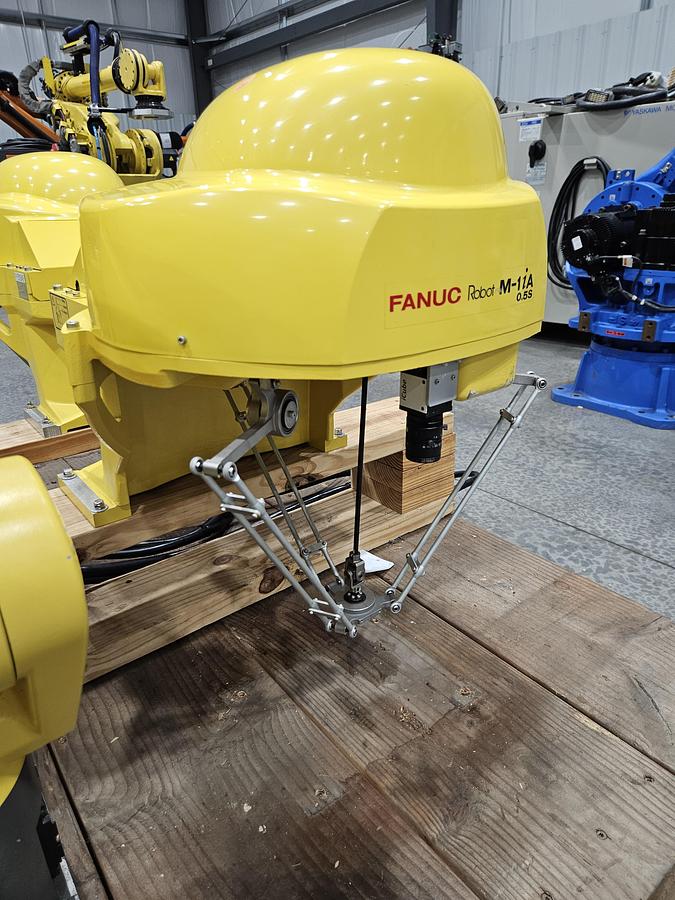 Used Fanuc LR Mate 200iC and M-1ia Dual Arm Robot - F110578