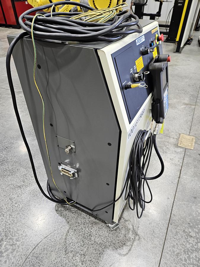 Used Fanuc R-2000ib/210F Industrial Robot With R-30ia Controller