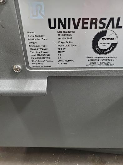 Used 2015 Universal UR5 Industrial Cobot