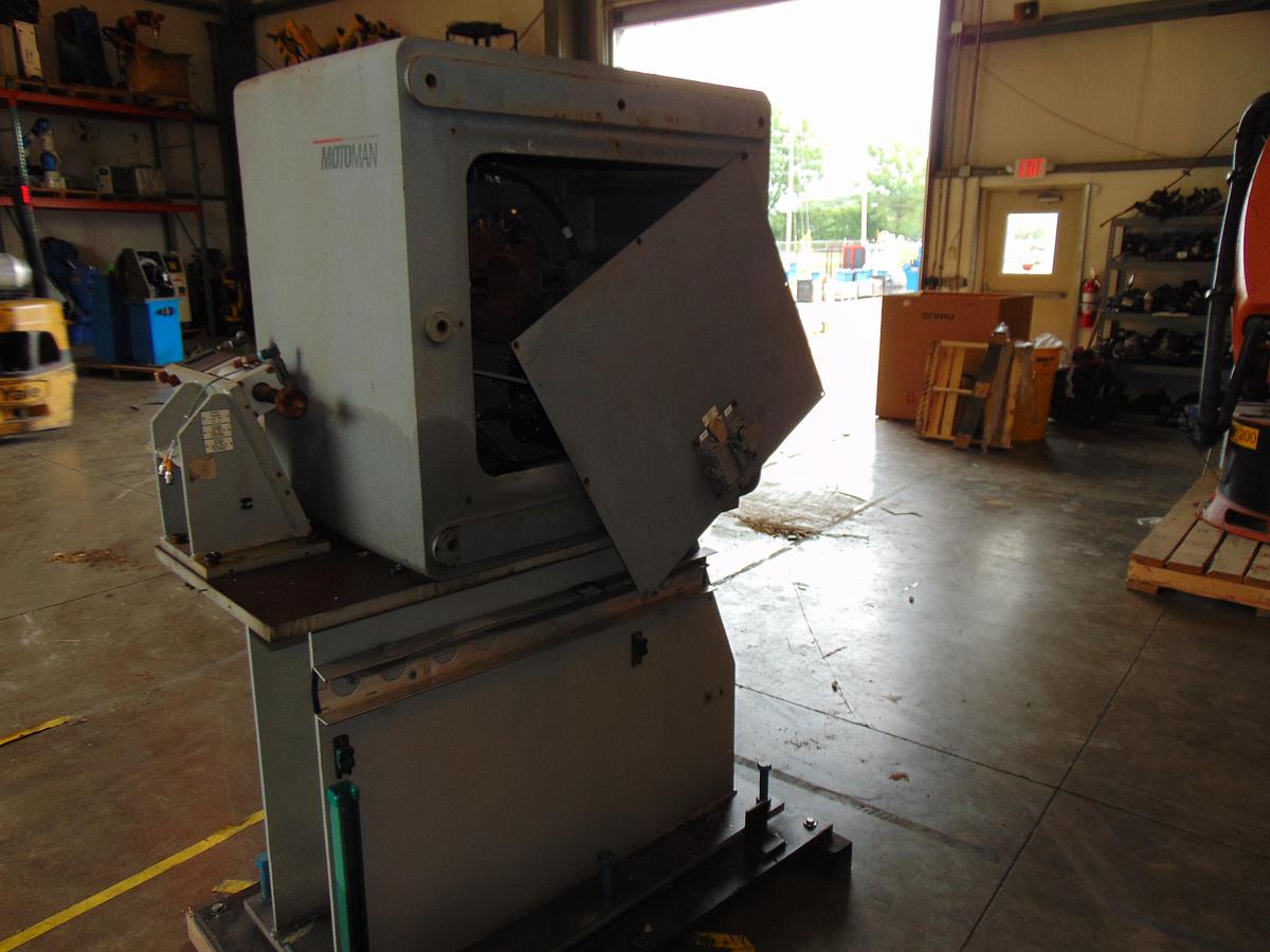 Used Yaskawa Motoman MH-3000