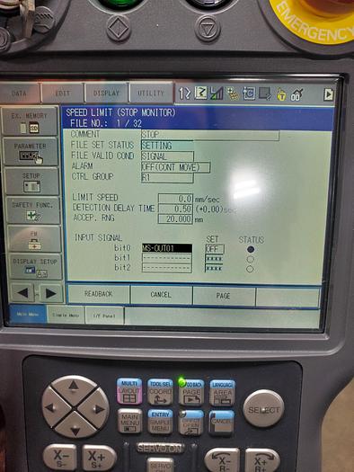 Used Yaskawa Motoman GP7 with YRC100 Controller and Cart